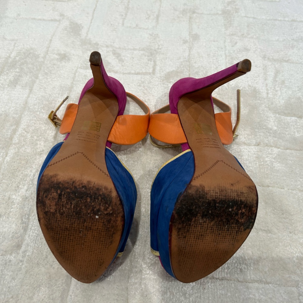 Idoré Colorblocked Heels - Picture 7 of 7